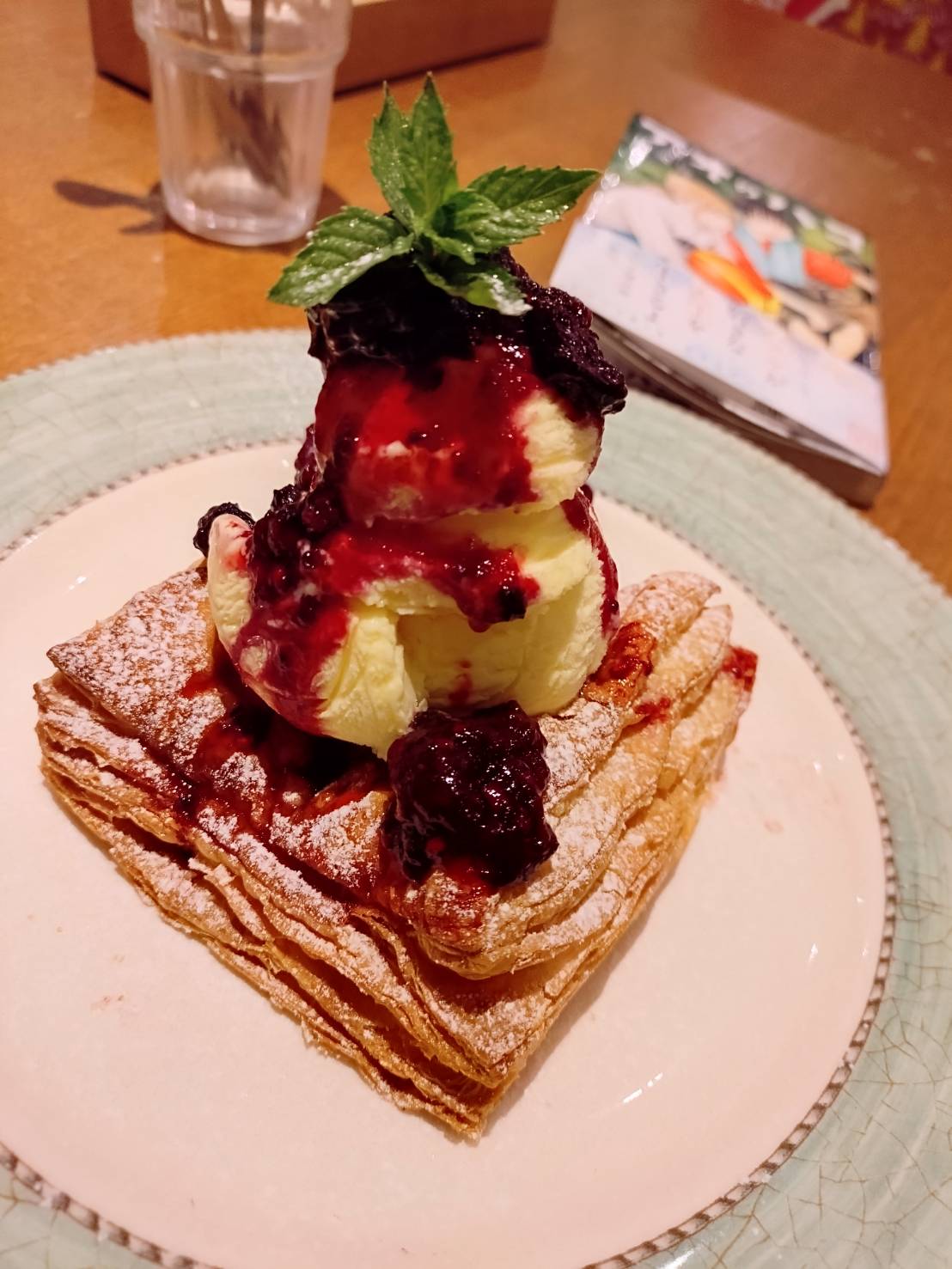 SPOON本店，アップルパイ